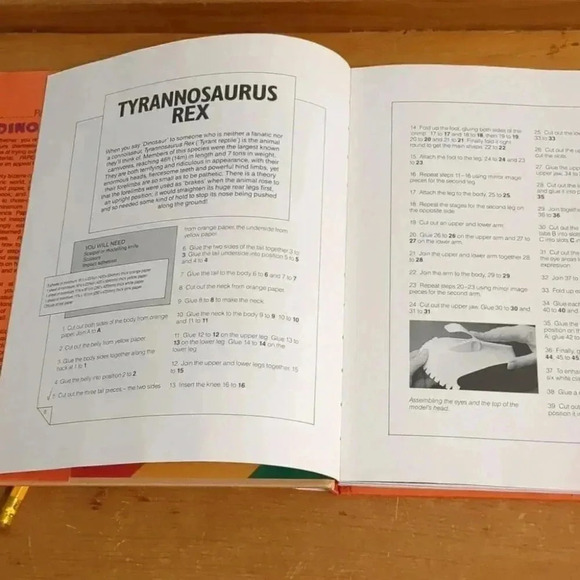 Paper Dinosaurs: 20 model monsters  to cut and fold - Picture 5 of 7